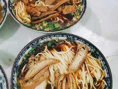 -老新隆牛肉锅贴(新街口店)