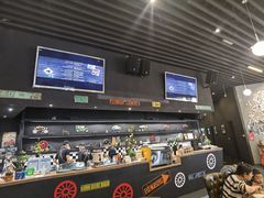 -汽车博物馆主题餐厅
