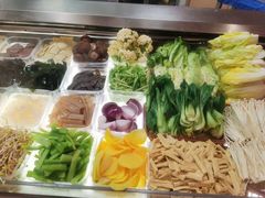 -红渡小香·牛肉麻辣香锅(车站南路店)