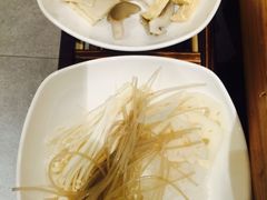 -一两饭川味素食餐厅