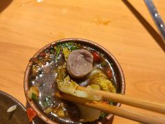 -苗阿哥酸汤牛肉火锅(体育场店)