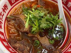 -鹤江桥·红油牛肉粉(SKP店)