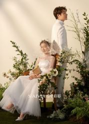 -雪中彩影婚纱摄影·微光艺术中心