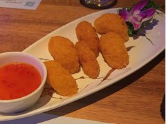 -暹罗酒肆泰餐厅酒吧