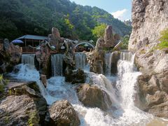 -龙潭大峡谷自然风景区