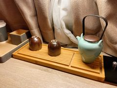 -西安大雁塔科技大学地铁站亚朵酒店