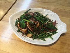 叉烧鱿鱼炒韭菜花-宏记广东客家菜(丰汇店)