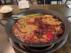 -黄潇洒老火锅(九眼桥宏济巷店)