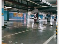 -建滔商业广场-地下停车场