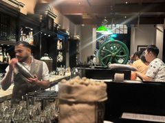 -Long Bar(莱佛士酒店)