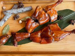 手剪昆明乳鸭仔-广州富力君悦大酒店空中花园
