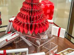 -Laderach 莱德拉(上海环贸iapm店)