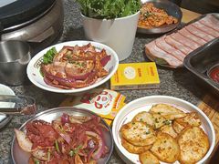-酒拾烤肉(复地星光天地店)