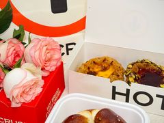 -HOT CRUSH趁热集合·现烤面包(环球港店)