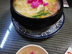 -双桥园·云南过桥米线(古城南门店)