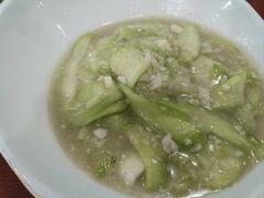 -湖南人家湘菜馆(镇江路店)