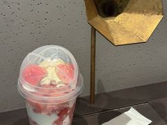 -喜茶(深圳万象城黑金店)