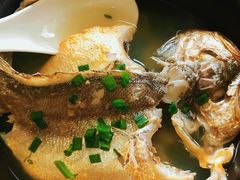 88秒砂锅黄花鱼-东南里湖景餐厅·新闽菜(浦西万达店)