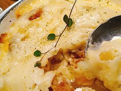 芝士榴莲焗炸鸡-蜜桃餐厅·伴山(绿宝广场店)