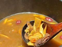 -蘑界·野生菌火锅(深业上城店)