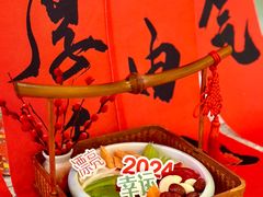 -黄记煌三汁焖锅(新佳丽江汉路店)