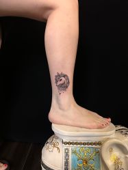 -越域刺青