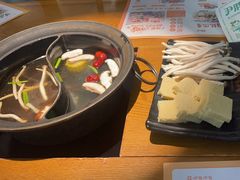 -呷哺呷哺(凯旋广场店)