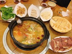 -四姑娘山阿巴郎·藏式花园餐厅