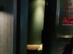 -YOGO优果密室逃脱(新佳丽广场店)