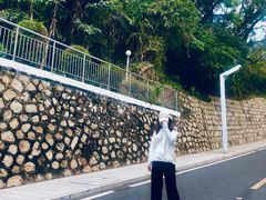 -彳亍咖啡·这里(水湾路店)