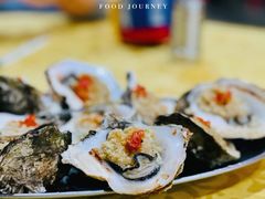 -蚝哥花姐湛江烤生蚝(美丽湾市场店)