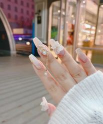 -十月·日式美甲美睫·纹眉