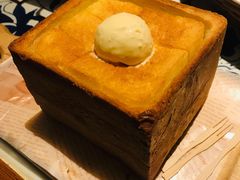 面包诱惑-绿茶餐厅(王府井永宁门店)