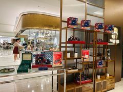 -上海虹桥祥源希尔顿酒店