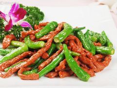 杭椒炒牛肉-紅楼酒家(朱家角店)