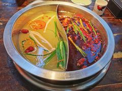 -芈重山老火锅(洪崖洞店)