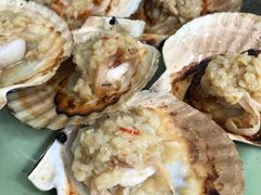 蒜蓉粉丝蒸大元贝-贞姨美食·老字号海鲜大排档