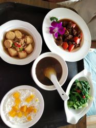 -莲芯花月子会所