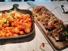 -巴厘龙虾·榜首油焖大虾(音乐学院·沿江酒馆店)