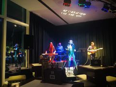 -The BREW·酿餐厅(浦东嘉里大酒店)