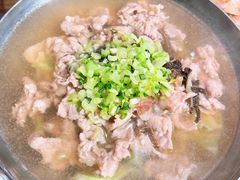 -肖四女乐山跷脚牛肉(南汇大学城生活广场店)