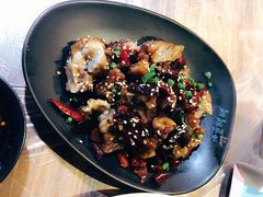 麻辣卤猪蹄-靓靓蒸虾(中山公园店)