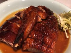 -港丽餐厅(高德置地店)