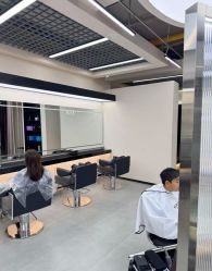 -BULB STUDIO 巴柏明星发型工作室