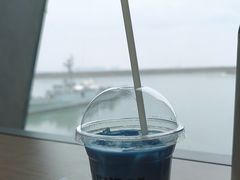 -抱抱地球咖啡馆(国家海洋博物馆店)