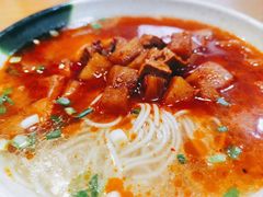 -黄阿姨锅贴大王(万航渡路店)