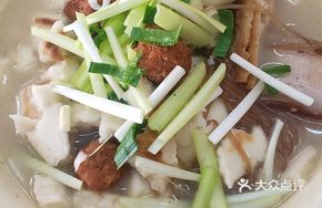 Three Delicacies Pork Noodle Soup