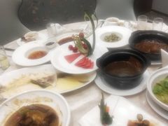 -南京悦客假日酒店