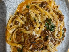 意大利肉酱扁面-HELLO 27 意面·沙拉·帕尼尼