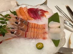 -京彩臻品火锅